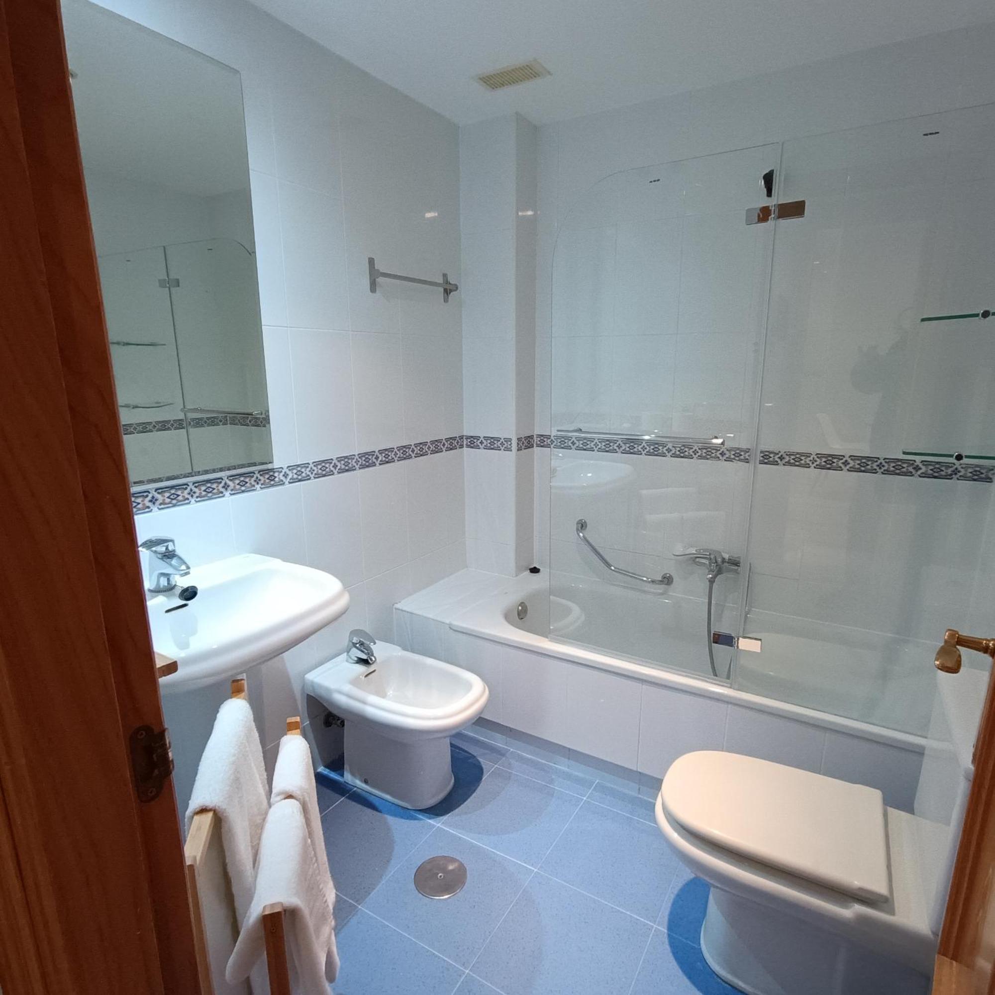 Apartamentos Go Covaresa Parking Gratuito Bajo Disponibilidad バリャドリド エクステリア 写真